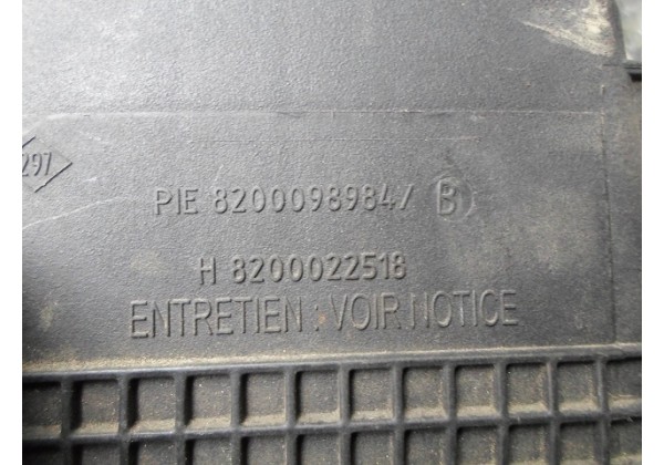 частина корпуса повітряного фільтра Рено Лагуна 2 , 8200098984 , 8200022518